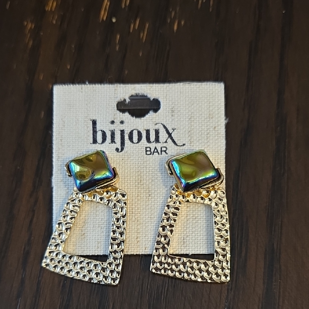 Bijoux Bar Gold Earrings